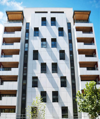 木造建築世界一の高さを誇るメルボルンの10階建アパート構造にCLTを使用している