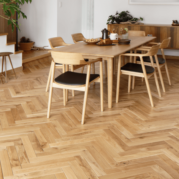 ヘリンボーン貼りの床