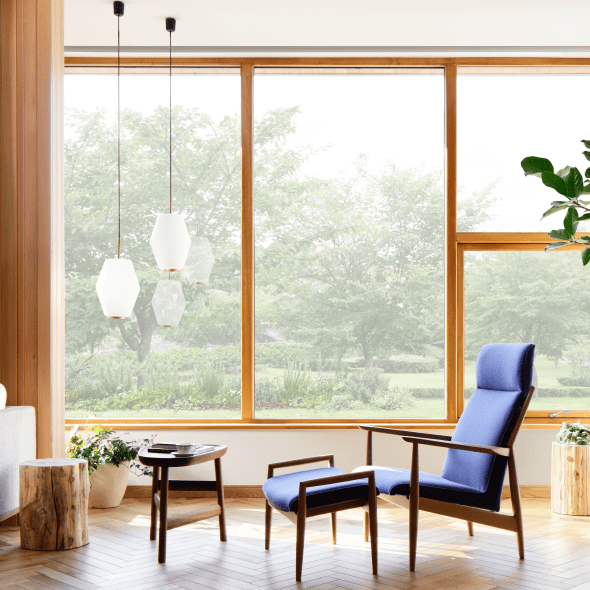 ウッドフレームの窓