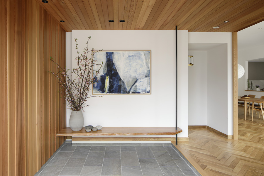 和モダンテイストが感じられる三井ホームの住宅の内観